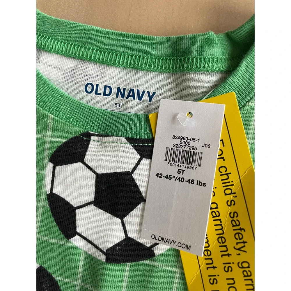 NWT Old Navy Soccer Ball Pajama Set Green Grid Print Kids Size 5T